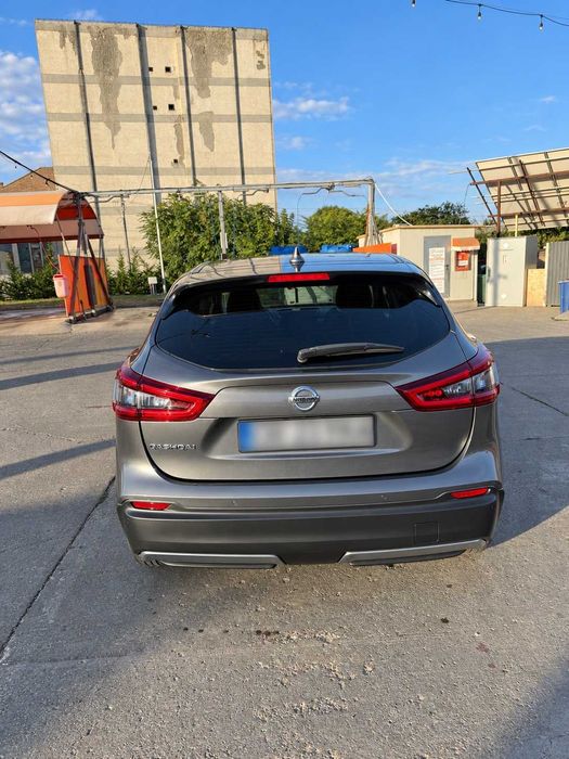 Nissan Qashqai 1.2 DIG-T automat, 2018, 137.416 km, cameră 360°, CarPlay