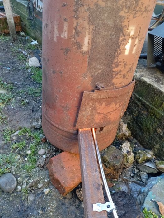 Arzător cu ventilator și regulator turație ulei ars cu soba  ptr atelr