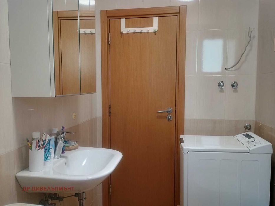 Дава се под наем Тристаен апартамент в София, Гео Милев - 65 кв.м за 509.49 € - Снимка #3