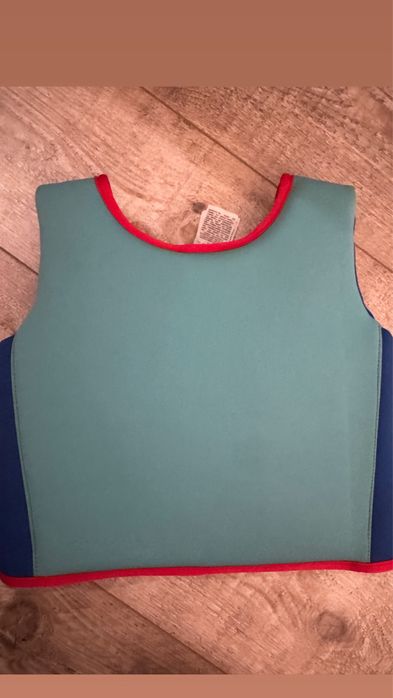 Жилетка за плуване от пяна