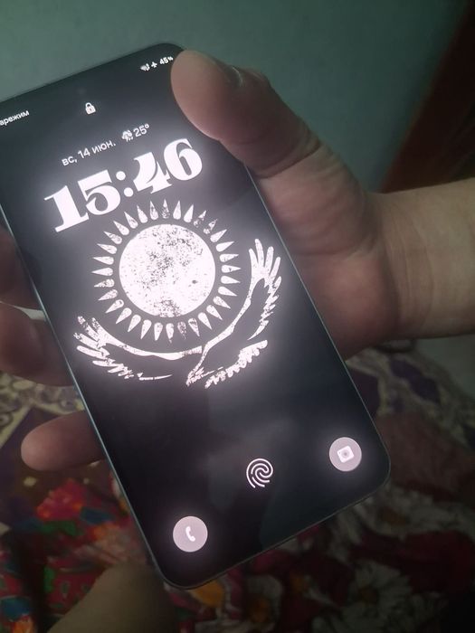 Самсунг а56  8/256