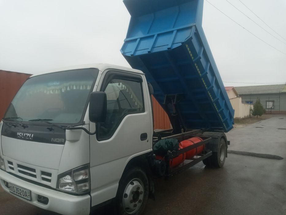 Isuzu yuk mashinasi