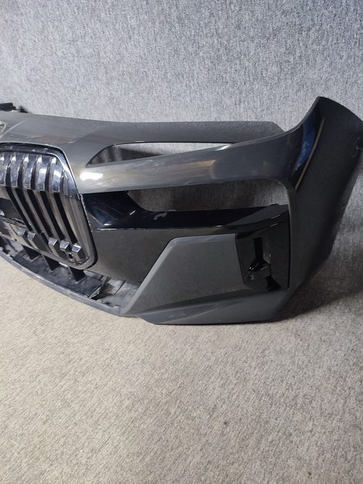 Bara fata Bmw seria 7 G70 M-pachet