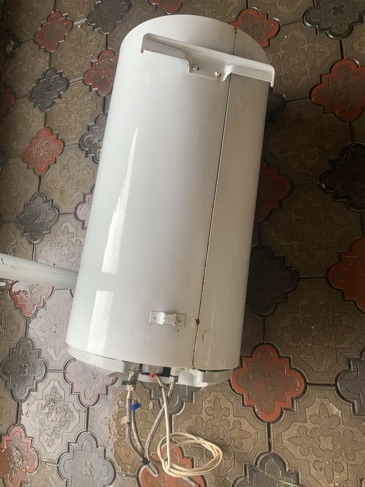 Аристон 100 лт продается