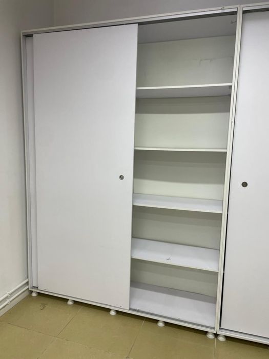 Продается новый шкаф