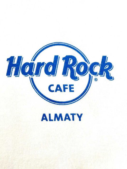 Hard Rock Cafe Almaty: Футболка ХАРД РОК КАФЕ АЛМАТЫ белая Мужская