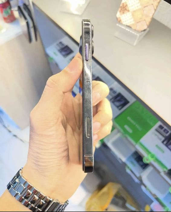 Iphone Xr в корпусе iphone 15 pro