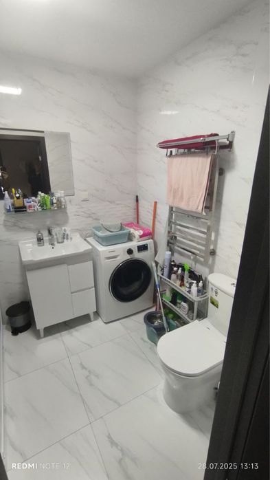 Фархадский квартал Г9А также рядом институт иностранных языков 3-х ком