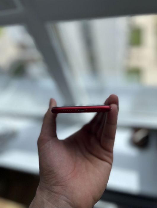 Смартфон IPhone XR