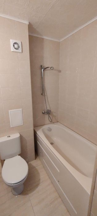 Продава се Двустаен апартамент в Бургас, Меден рудник - зона А - 62 кв.м за 1828 €/кв.м - Снимка #3