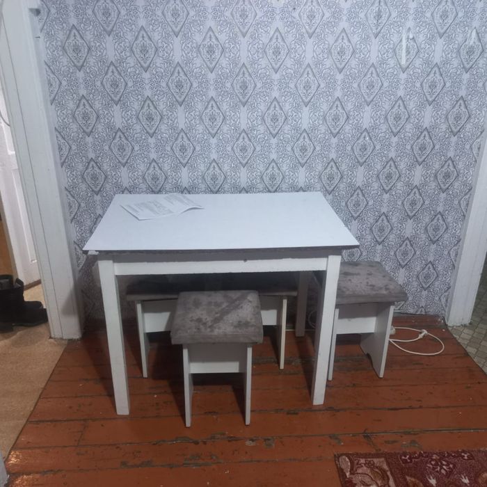 Үй жихаздары СРОЧНО сатылады.