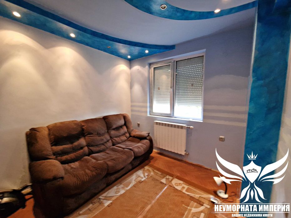 Продава се Тристаен апартамент в Асеновград - 143 кв.м за 1077 €/кв.м - Снимка #12