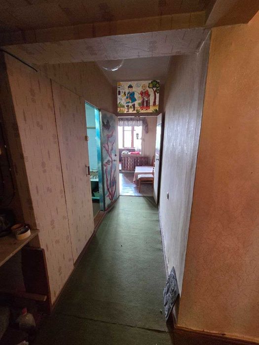 Ахмад Югнаки.ТТЗ базарчик 4(3)-комн 5/5 92 м² сдвоенный зал ипотека