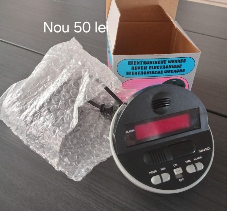 Radio  Aparat foto telefon vintage ceas