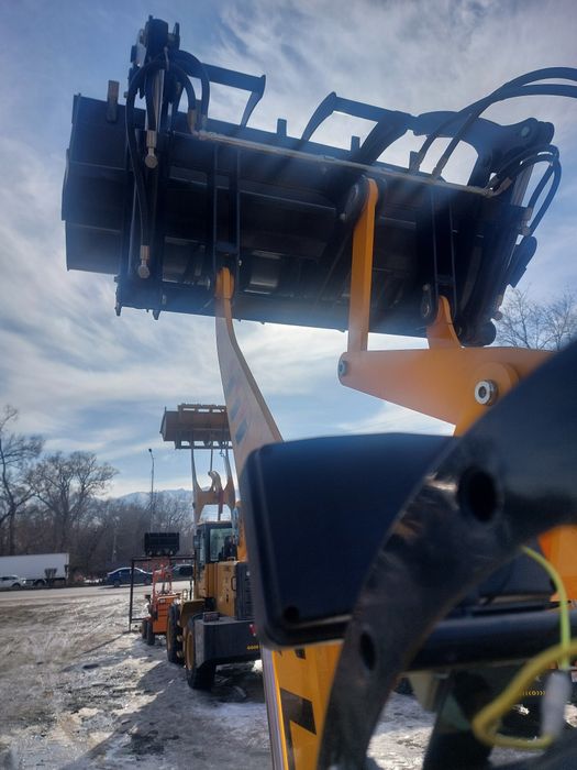 Погрузчик 930  SZLC