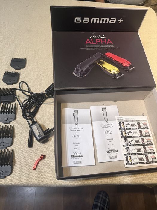 Професионална машинка за подстригване Gamma+ Absolute Alpha (с 3 сменяеми капака)