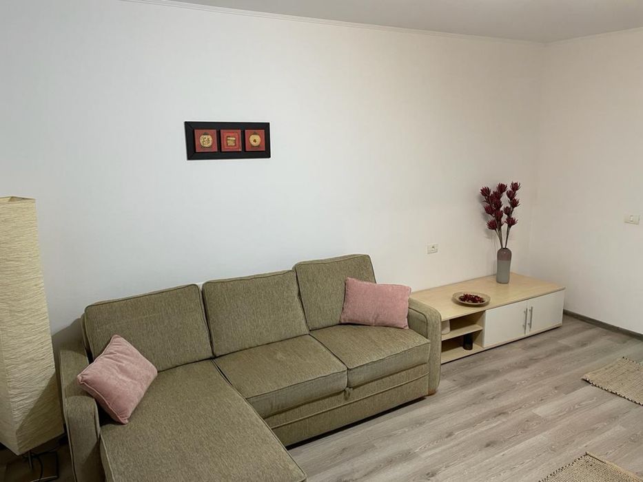 Inchiriere apartament la casa Bujac