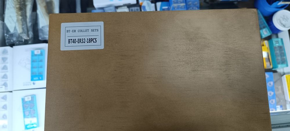 Токарно фрезерный инструмент