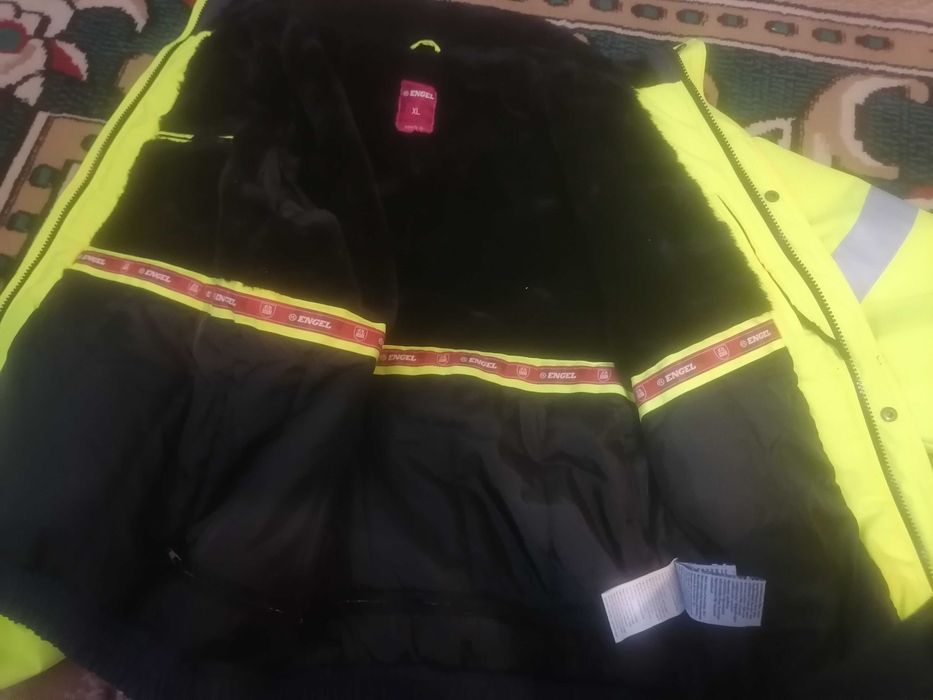 Geaca lucru imblanita adusa din Danemarca