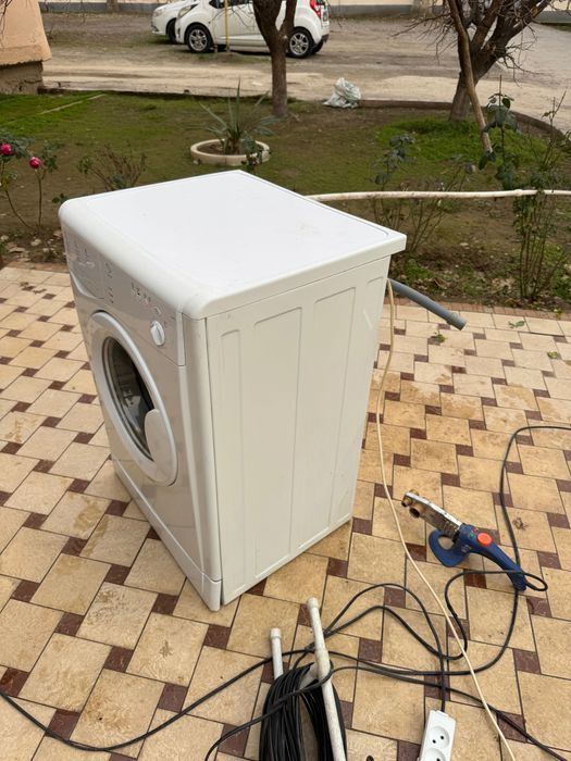 продается индесит indesit стиральная машина 3 кг