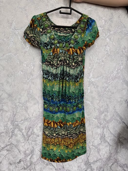 Платья по 5000 т