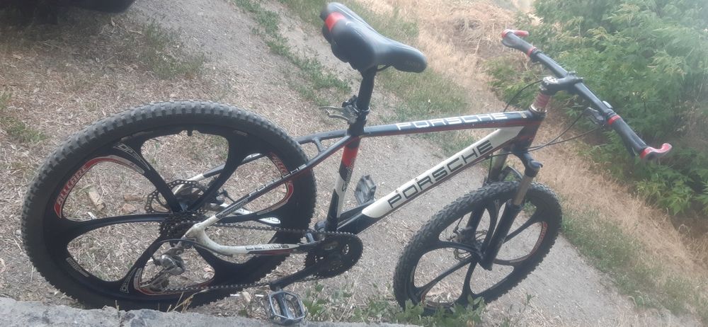 Продам спортивный велосипед