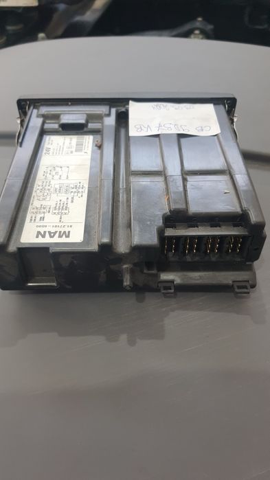 Дигитален тахограф за камион