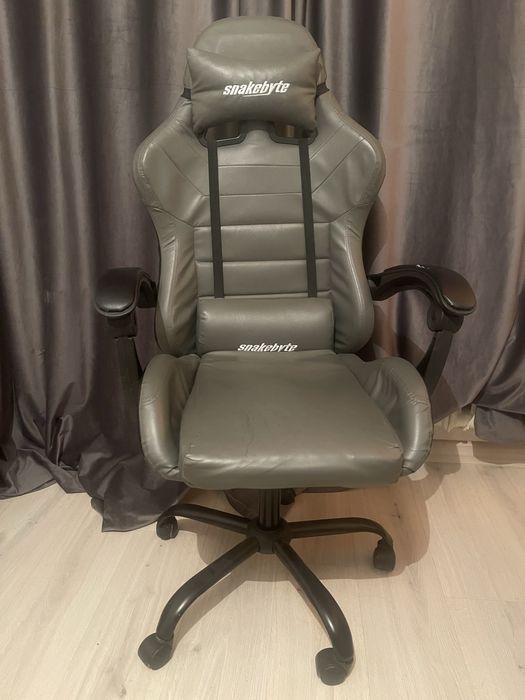 Игровое кресло Snakebyte