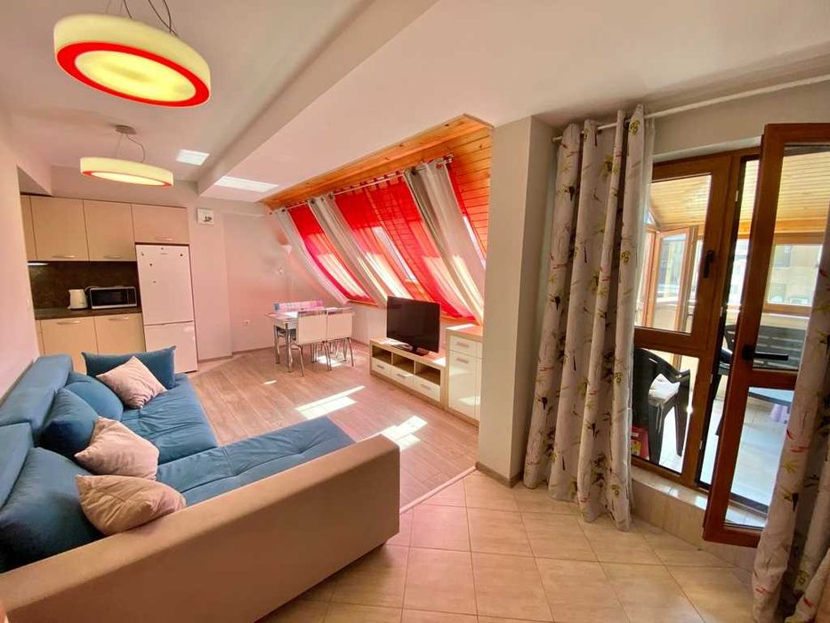 Продава се Двустаен апартамент в Бургас, Лазур - 71 кв.м за 2254 €/кв.м - Снимка #1