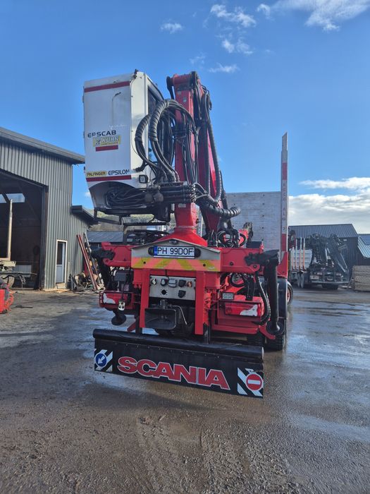 Scania 490 6x6 .transport forestier  lemn bustean. Macara