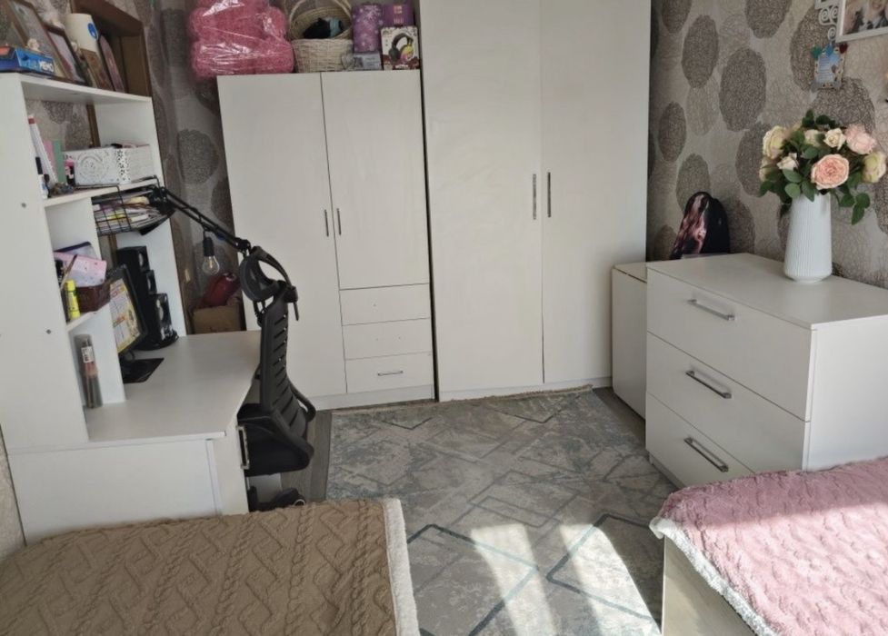 Продам двух-комнатную квартиру.