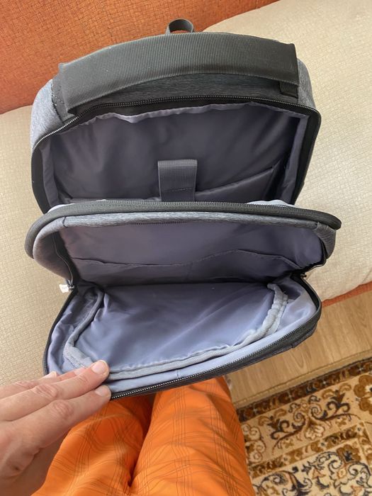 Рюкзак цвет темно серый