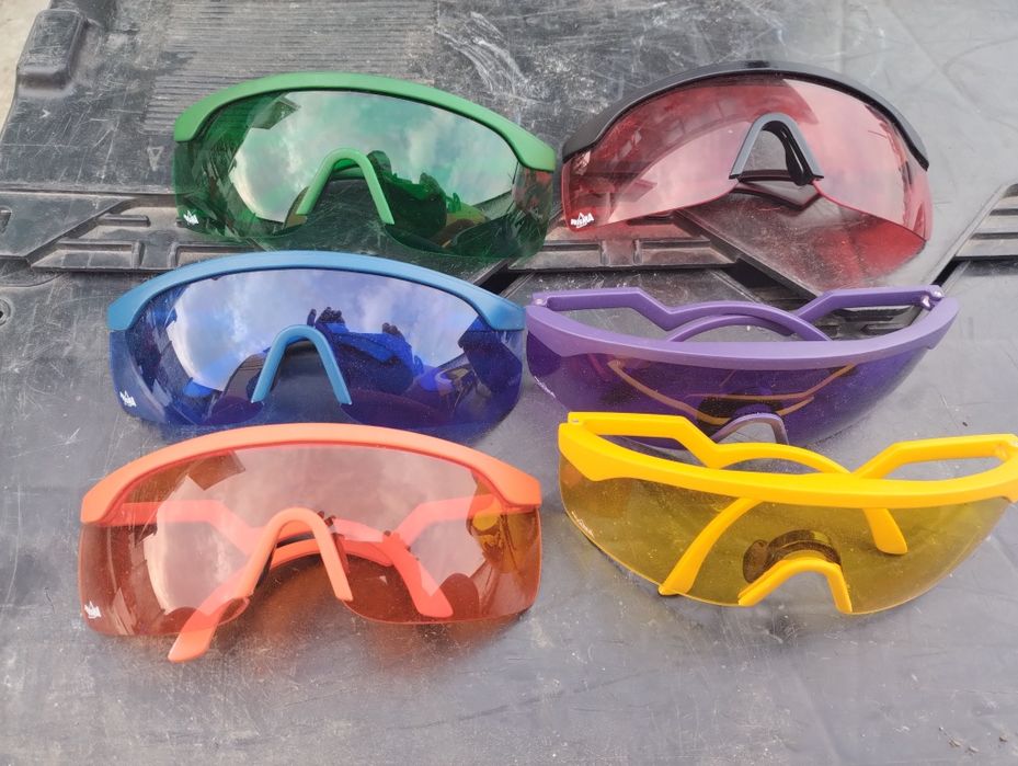 Se vinde diverse lucrurii noi si sh