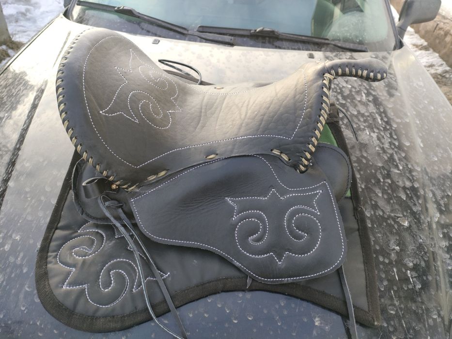 Продам новое седло кавалерия