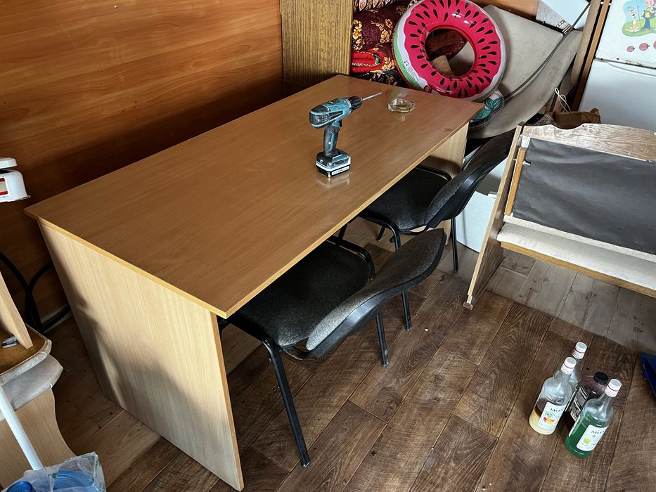 Офисный стол 160х75см