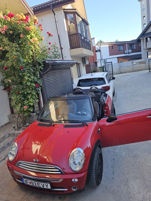 Mini Cooper Decapotabil
