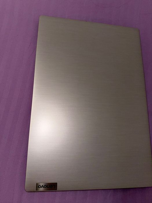 Laptop Lenovo IdeaPad 3