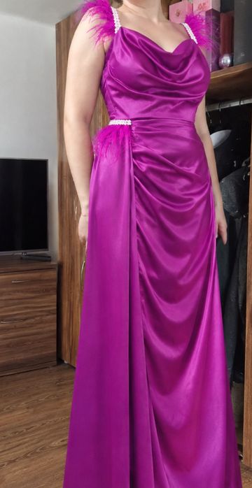 Rochie noua tafta