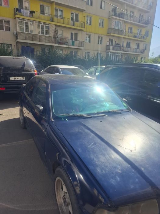 Продам бмв е36..
