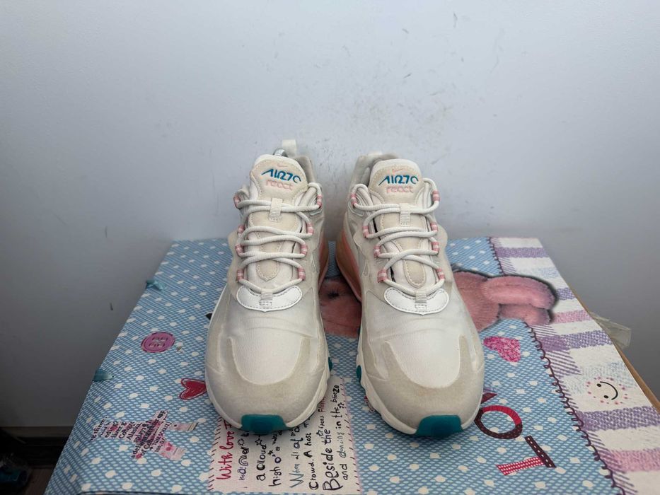 Nike  Air Max 270 React ''оригинални маратонки 39 номер