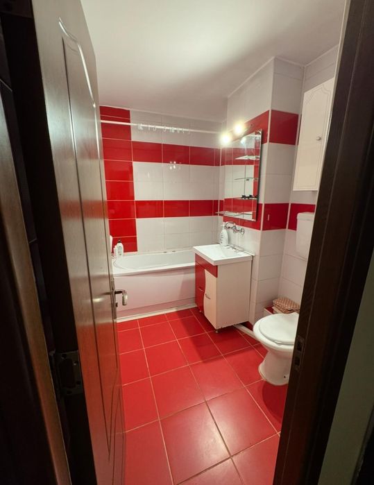 Apartament de închiriat