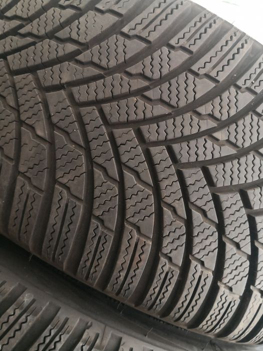 225 40 18 цола гуми като нови дот 22 4 броя firestone