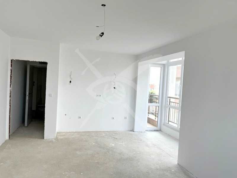 Продава се Едностаен апартамент в Поморие - 53 кв.м за 1221 €/кв.м - Снимка #2