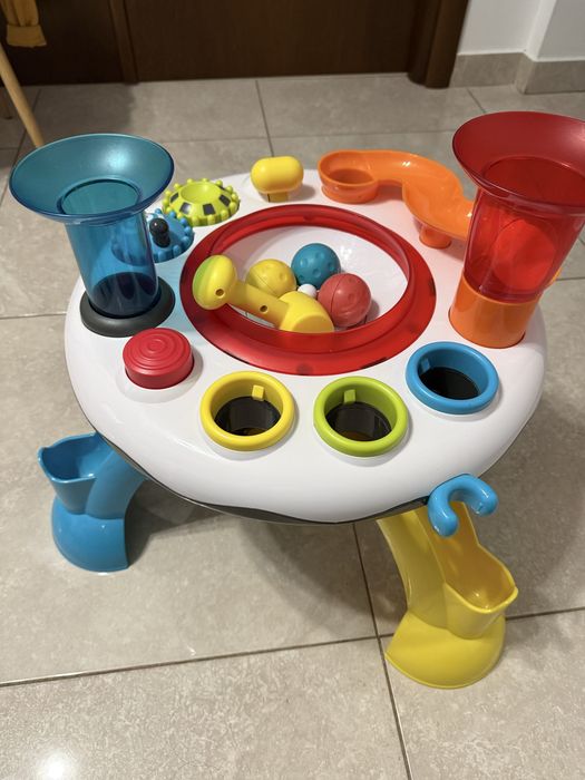 Masuta de joaca interactiva cu lumini si sunete