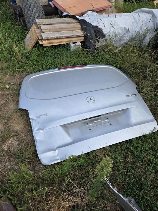 Hayon si Bara Spate Mercedes Vito W447 (2014-2024) Avariate
