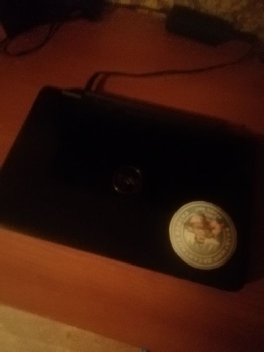 Продам ноутбук Dell.