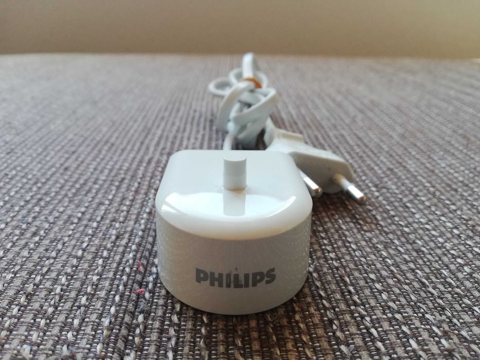 Philips Sonicare зарядно