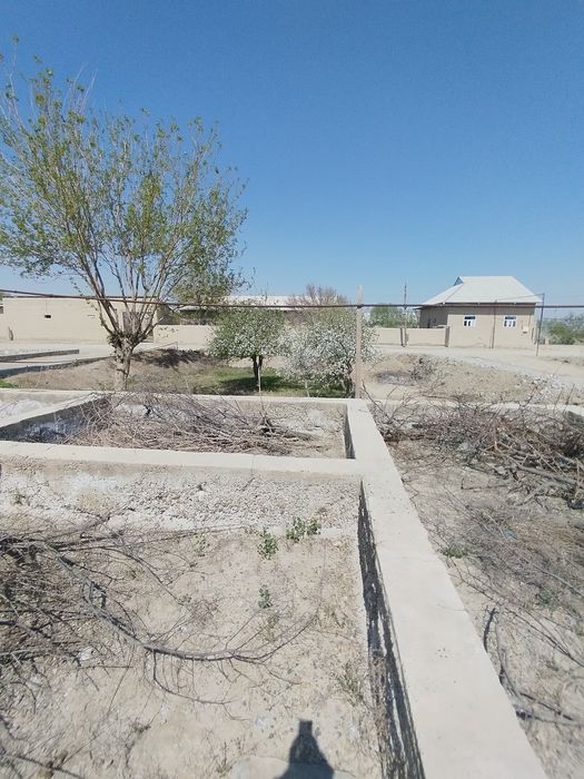 Yer uchastkasi sotiladi