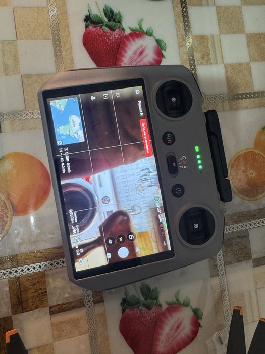 Продам дрон DJI min 4 pro полный набор