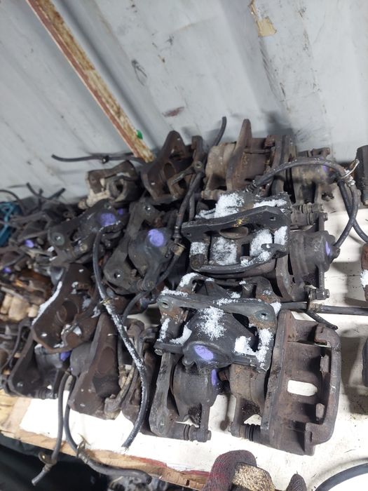 Суппорт Тойота Камри 10 20 объём 2.2